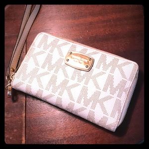 Michael Kors wallet